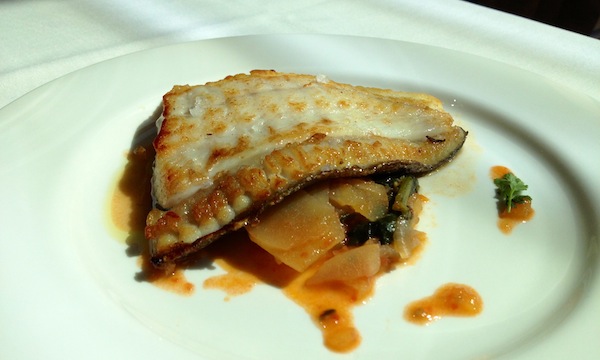 Guiso de rodaballa con espinaca y patata